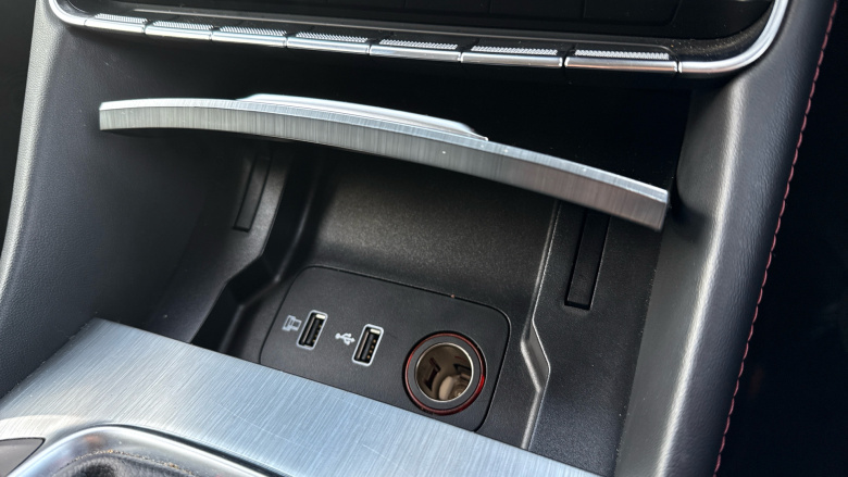 MG HS 1.5 T-GDI Trophy 5dr Petrol Hatchback